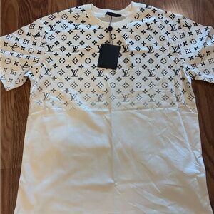 Louis Vuitton Monogram White and Black Tee